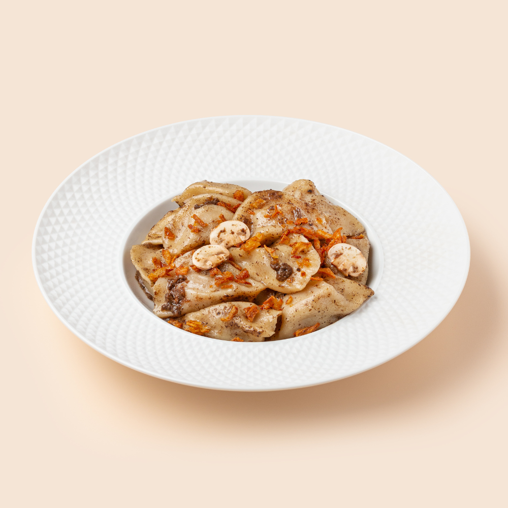 Готовые Пельмени с говядиной и трюфельным соусом